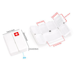 Pilulier portable à 7 compartiments avec fermeture magnétique, étui de rangement blanc pour médicaments, idéal pour les voyages et l'usage quotidien - Product Image 1