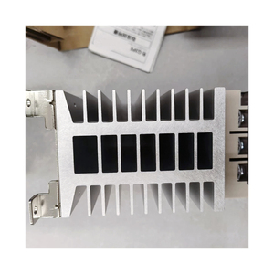 G3PE-235B-3N DC12-24V ของใหม่และของแท้ ราคาต่อรองได้ G3PE-235B-3N DC12-24V ตอบสนองรวดเร็ว ความเร็วสูง - Product Image 1