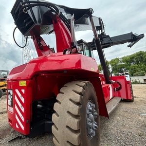 Kalmar Reach Stacker DRT450 DRU450 DRF450 Secondhand Port Container Handling Equipment Fully Hydraulic System High Load Moment - Product Image 5