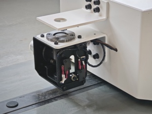 Precio del robot AGV Acechando en un sentido con carga manual/carga inalámbrica para manejo de materiales - Product Image 4