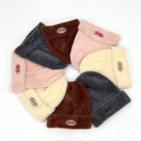 Bonnet en tricot doux et moelleux avec logo brodé personnalisé, bonnet d'hiver en fourrure pour adulte