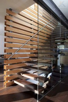 Bel escalier droit Escalier d'entrée en acier Escalier en bois massif Design d'intérieur pour la maison