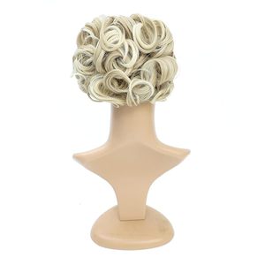 <span class=keywords><strong>Chignon</strong></span> bouclé ondulé facile à clipser pour femme avec deux peignes en plastique et <span class=keywords><strong>filet</strong></span> élastique, postiche synthétique pour coiffure rehaussée - Product Image 4