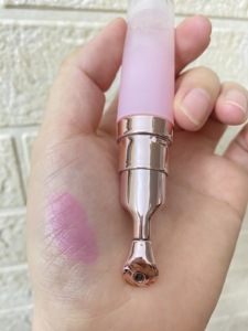 Huile à lèvres hydratante brillante en gros, étiquette privée, huile à lèvres végétalienne imperméable, huile à lèvres non parfumée qui change de couleur - Product Image 3