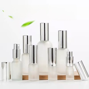 Botellas <span class=keywords><strong>de</strong></span> Spray <span class=keywords><strong>de</strong></span> <span class=keywords><strong>Vidrio</strong></span> para Habitaciones, <span class=keywords><strong>Botella</strong></span> <span class=keywords><strong>de</strong></span> Spray <span class=keywords><strong>de</strong></span> Niebla Fina, Envase Cosmético <span class=keywords><strong>de</strong></span> 30 ml, 50 ml, 100 ml, <span class=keywords><strong>Botella</strong></span> <span class=keywords><strong>de</strong></span> Spray Negra Esmerilada con Tapa <span class=keywords><strong>de</strong></span> Niebla Fina Dorada - Product Image 5