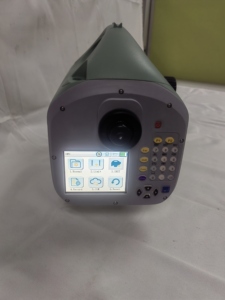 Высокоточный цифровой нивелир EL03 Pro с рейкой и 50-кратным увеличением - Product Image 1