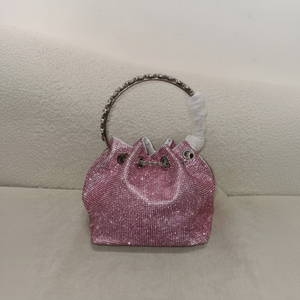 Bolso de mano de lujo con pedrería para mujer, adornado con cristales y diamantes, ideal para bodas y fiestas. - Product Image 1