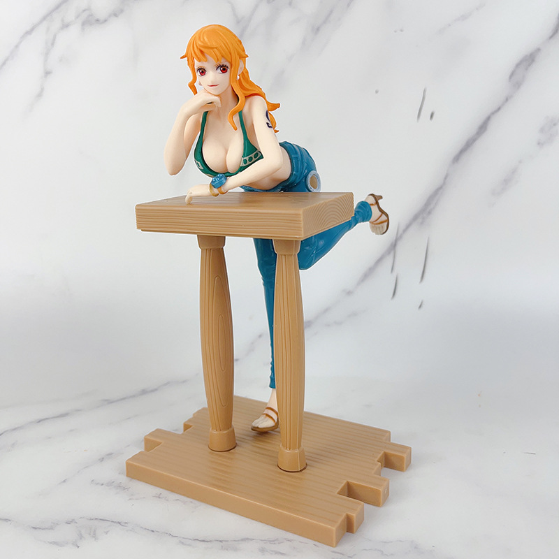 Table de bar posture couchée I Nami sac en stock