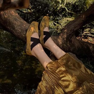 2025 nouveau Style chinois brodé croix cravate Ballet bout carré femme printemps été bambou ombre pour <span class=keywords><strong>les</strong></span> femmes - Product Image 5