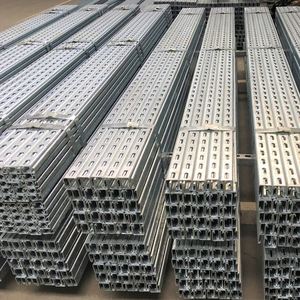 Profilé en acier galvanisé perforé à fentes 41x41/21 pour système solaire - Product Image 5
