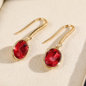 Orecchini Pendenti Ovali Rossi Minimalisti per Donne, Gioielli per Orecchie Ispirati al Vintage e Versatili - Product Image 1