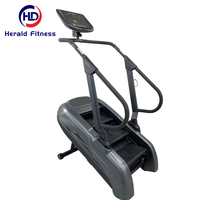 Appareil de fitness commercial électrique pour l'escalade, simulateur d'escalade pour escaliers, machine de fitness à résistance élevée pour l'exercice en montée