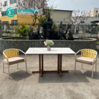 Ensemble de table rectangulaire et de chaises de salle à manger en aluminium pour patio moderne, design unique en sangle, chaise de jardin pour usage extérieur, pour cour, villa