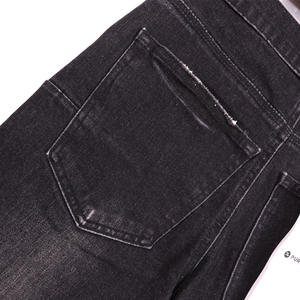 شورت رجالي بتصميم عتيق وخصر متوسط، بنطلون جينز مع ثقوب وتصميم رش الحبر، متوفر باللون الأسود والأزرق والأبيض والأرجواني، جينز مصمم - Product Image 3