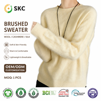 OEM ODM Luxuriöse Woll-Kaschmir-Seide-Mischung Einfarbige Gebürstete Umweltfreundliche Winter-Strickjacke Ultra Weich Hautfreundliches Futter Geringe Mindestbestellmenge 1 Stück