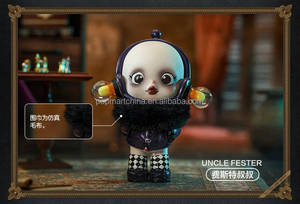 Vente en gros de boîtes mystères POP MART Skullpanda ADDAMS FAMILY Series 100% authentiques, boîtes POPMART, cadeau d'anniversaire mignon - Product Image 4