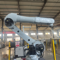 Robot articulé de 130 kg de charge utile pour la manutention de grandes pièces et la logistique des lignes de production