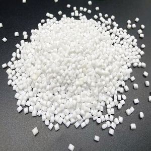 เม็ดพลาสติก PET เกรดบริสุทธิ์ IV 0.80 สำหรับบรรจุขวด โพลีเอทิลีน เทเรฟทาเลต เรซิน PET เม็ดพลาสติก PET - Product Image 1