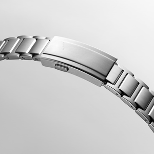 Reloj Mecánico Longines de Lujo con Esfera Negra, Marcadores de Hora Simples GMT, Segundero Visible y Correa de Acero Inoxidable - Product Image 4