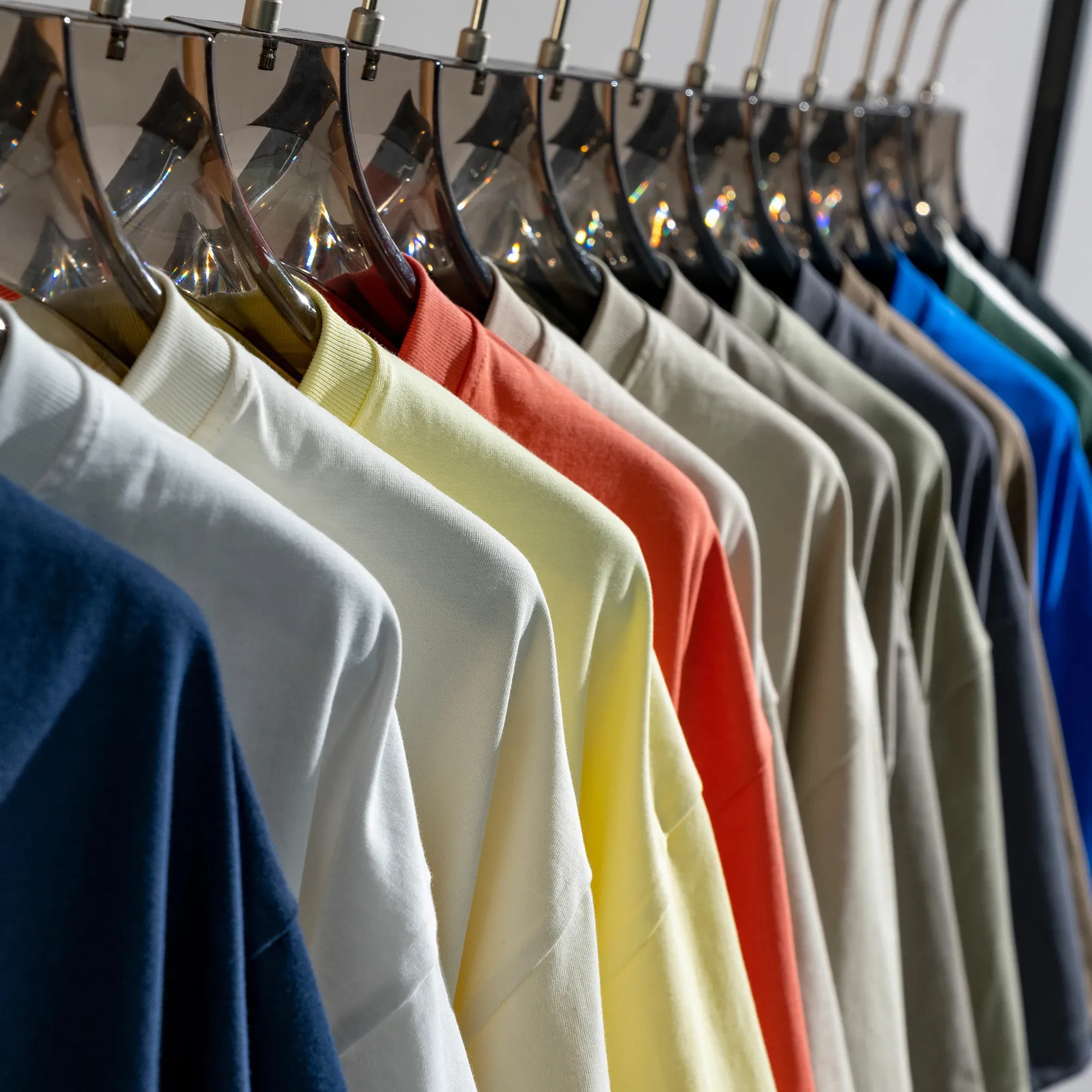 Großhandel 305G Earth Color Schweres T-Shirt Herren Street Fashion Marke Solid Cotton T-Shirt Übergroßes T-Shirt
