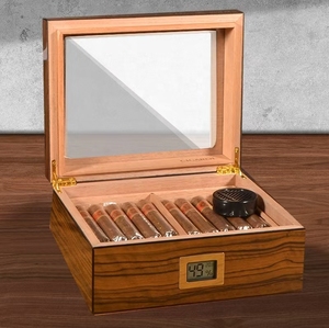 Atacado Personalizado Moderno Vidro Top Cedar Box Digital Higrômetro Umidificador 15-20 s Acessórios Gravado para Charutos dos homens - Product Image 2
