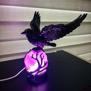 Lampe de table gothique en résine, corbeau sculpté abstrait, veilleuse décorative USB pour chambre, bureau, décoration intérieure, cadeau - Product Image 4