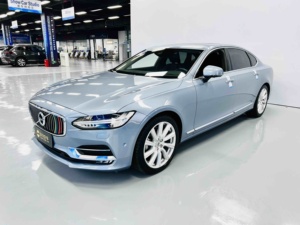Acceptons les commandes personnalisées – <span class=keywords><strong>Volvo</strong></span> <span class=keywords><strong>S90</strong></span> <span class=keywords><strong>T5</strong></span> <span class=keywords><strong>2018</strong></span> d'occasion à prix abordable avec moteur turbo 2.0T, sièges en cuir, toit ouvrant panoramique – Berline de luxe haut de gamme - Product Image 2