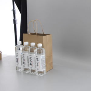 Sac en papier kraft recyclable avec poignée torsadée, sacs en papier écologiques pour cadeaux et achats - Product Image 1