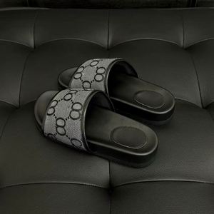 รองเท้าแตะชายหาดสุดหรู ปี 2025 รองเท้าแตะกลางแจ้ง GG รองเท้าแตะผู้หญิงแบรนด์หรู รองเท้าแตะดีไซเนอร์ รองเท้าแตะสไลด์แบรนด์ GU สำหรับผู้หญิง - Product Image 5