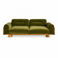 Canapé moderne de luxe en velours vert olive de 89 pouces avec structure en bois massif pour projets de villas et d'hôtels - Fabricant OEM/ODM