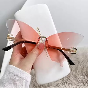 2024 New Rimless Large Personality butterfly Sun <strong>Glasses</strong> Rimless <strong>Party</strong> <strong>Fashion</strong> <strong>Designer</strong> Luxury Women Sunglasses - Product Image 2