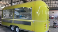 Remorque alimentaire remorquable à double essieu, cuisine tout en acier inoxydable pour la vente de glaces, de restauration rapide, de snacks en plein air, pour les foires et les événements.