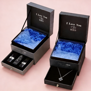 Caja de Regalo de Lujo para el Día de San Valentín, en Forma de Corazón, de Papel Rígido con Materiales Reciclados y Acabado UV para Joyería - Product Image 5