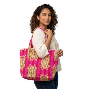 Sac fourre-tout tendance personnalisé matelassé réversible en coton de couleur unie, à ouverture supérieure, sac à bandoulière écologique pour la plage, les courses et le marché - Product Image 1