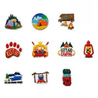 Breloques de chaussures en PVC souple sur le thème du camping en plein air, décorations DIY pour sabots, tentes de montagne, camping-cars, grils, pour chaussures perforées et sacs à dos