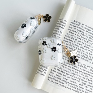 2024 คุณภาพที่สมบูรณ์แบบหูฟังสีสันสดใสกล่องหูฟังสําหรับ Airpod 1/2/3/4 <span class=keywords><strong>Pro</strong></span> ดอกไม้สีดําและสีขาวหูฟัง - Product Image 3