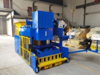 Machine mobile de fabrication de blocs de béton QMY18-15 avec moteur de pompe PLC, ligne de production automatique hydraulique complète et mobile pour blocs creux