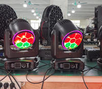 Nouvelle Mini Lyre Mobile LED 7x40W RGBW 4-en-1 Effet Bee Eye avec Anneau LED, Zoom, Wash, Beam, DMX pour DJ, Discothèque, Mariage, Club