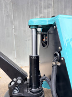 Capacité de chariot élévateur entièrement électrique de vente directe d'usine transpalette électrique de 2 tonnes transpalette à bas prix