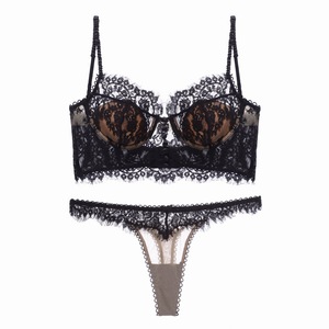 Articolo di Tendenza: Set Lingerie di Lusso in Pizzo Trasparente di Alta Qualità, Reggiseno con Ferretto e Perizoma in Pizzo - Product Image 3