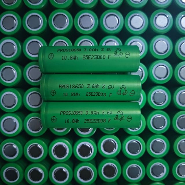 PROS 18650 3000mAh 3.6V 10C Discharge INR18650 Lithium-ion Rechargeable Battery for Scooter E-bike Battery