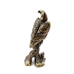 Eagle Copper Sculpture Mini Brass Handmade <strong>Retro</strong> Decorative Item for Home Office <strong>Decor</strong> Gift High Quality Art Craft - Product Image 2