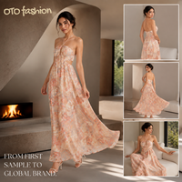Robe longue licou pour femme à motif cachemire, avec buste froncé, taille à nouer et jupe fluide, idéale pour les vacances et les tenues de villégiature