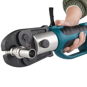 Herramienta <span class=keywords><strong>de</strong></span> Prensado Hidráulica Automática Inalámbrica PZ-1550 para Cobre, PEX y <span class=keywords><strong>Multicapa</strong></span>, con Batería <span class=keywords><strong>de</strong></span> 18V 4.0Ah, Fuerza <span class=keywords><strong>de</strong></span> 20KN, 1/2-2'' - Product Image 4