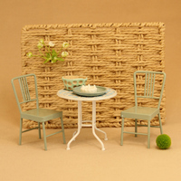 Tables et chaises miniatures en fer personnalisables Meubles en résine et métal Miniatures Modèle Style jouet