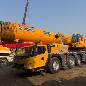 Grúa móvil usada sobre camión XCA180 de 180 toneladas, grúa todoterreno usada en venta - Product Image 6