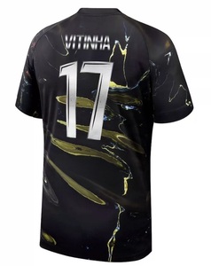 เสื้อฟุตบอลสีดำปี 2026 ขายตรงจากโรงงาน/เสื้อโพลีเอสเตอร์คุณภาพสูงพร้อมสายรัดหมายเลข/รองรับการปรับแต่งตามทีม - Product Image 1