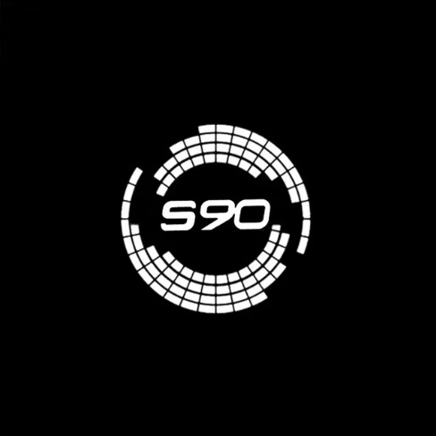 S90