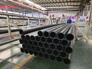 Tubería de <span class=keywords><strong>Riego</strong></span> Flexible de HDPE de Alta Presión, 20mm-200mm, Polietileno de Alta Resistencia a Impactos para <span class=keywords><strong>Riego</strong></span> por Goteo Subterráneo - Product Image 1