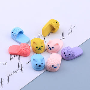 Novedad, Marca JC, Modelo S-5, Mini Pantuflas Creativas de Dibujos Animados, Dijes de Resina, Cuentas de Plástico Acrílico de Colores Mezclados para Manualidades - Product Image 3